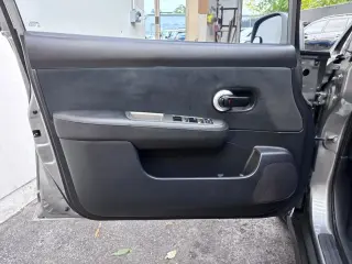 2012 NISSAN VERSA