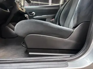2012 NISSAN VERSA