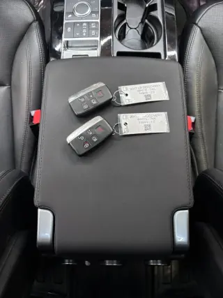 2017 LAND ROVER DISCOVERY
