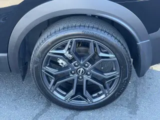 Nissan Kicks 2026 AWD SR 4dr Crossover