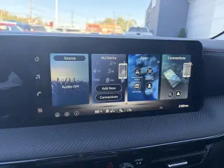 Nissan Kicks 2026 AWD SR 4dr Crossover