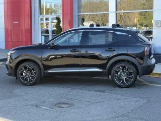 Nissan Kicks 2026 AWD SR 4dr Crossover