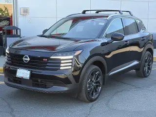 Nissan Kicks 2026 AWD SR 4dr Crossover