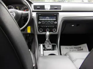 2014 VOLKSWAGEN PASSAT