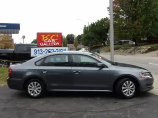 2014 VOLKSWAGEN PASSAT