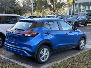 Nissan Kicks 2024 S 4dr Crossover