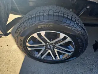 Ford F-150 2023 4x4 XL 4dr SuperCrew 5.5 ft. SB