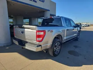Ford F-150 2023 4x4 XL 4dr SuperCrew 5.5 ft. SB