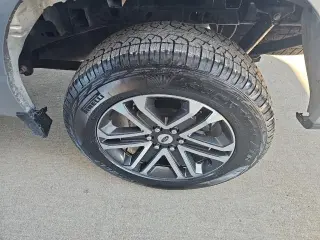 Ford F-150 2023 4x4 XL 4dr SuperCrew 5.5 ft. SB
