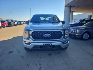 Ford F-150 2023 4x4 XL 4dr SuperCrew 5.5 ft. SB
