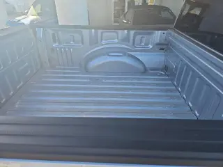 Ford F-150 2023 4x4 XL 4dr SuperCrew 5.5 ft. SB