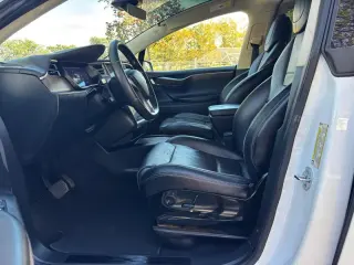 2016 Tesla MODEL X