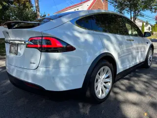 2016 Tesla MODEL X