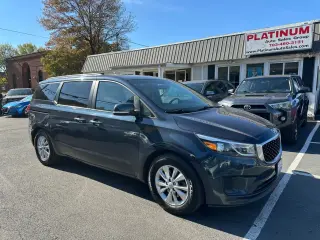 2017 Kia SEDONA