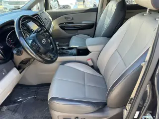 2017 Kia SEDONA