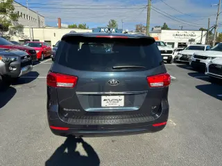 2017 Kia SEDONA