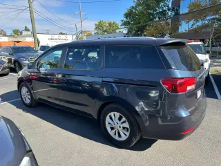 2017 Kia SEDONA
