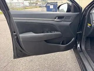 Hyundai ELANTRA 2018 SEL 4dr Sedán (EE.UU.)