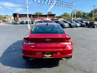 2023 Hyundai ELANTRA
