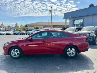 2023 Hyundai ELANTRA