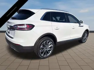 Lincoln Nautilus 2023 AWD Reserve 4 puertas SUV