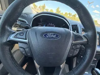 Ford Edge 2018 Titanium 4dr Crossover