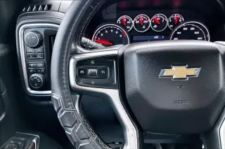 2020 Chevrolet SILVERADO 1500 CREW CAB