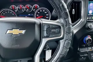 2020 Chevrolet SILVERADO 1500 CREW CAB