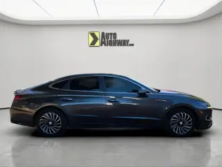 2023 Hyundai SONATA HYBRID