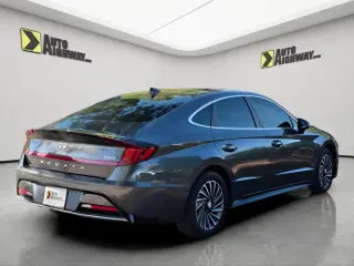 2023 Hyundai SONATA HYBRID