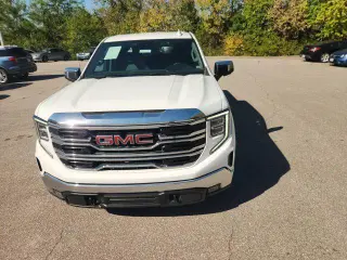 GMC Sierra 1500 2026 4x4 SLT 4dr Crew Cab 6.6 ft. SB