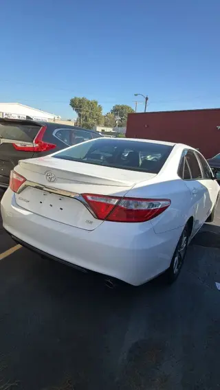 2017 TOYOTA CAMRY