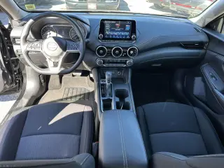 Nissan Sentra 2024 SV 4dr Sedán