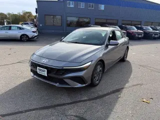 Hyundai ELANTRA 2024 SEL 4dr Sedán