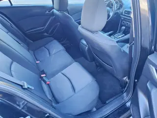 2015 MAZDA MAZDA3