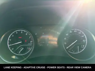 Toyota Camry 2022 AWD SE 4dr Sedán
