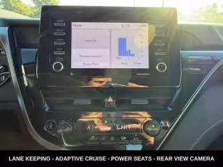 Toyota Camry 2022 AWD SE 4dr Sedán