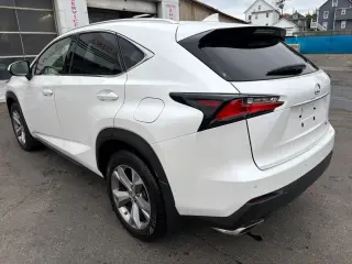 2017 LEXUS NX