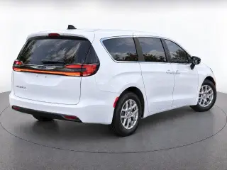 Chrysler Pacifica 2027 Select 4dr Mini-Van