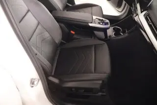 BMW X1 2023 AWD xDrive28i 4puertas Vehículo de Actividad Deportiva