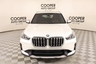 BMW X1 2023 AWD xDrive28i 4puertas Vehículo de Actividad Deportiva