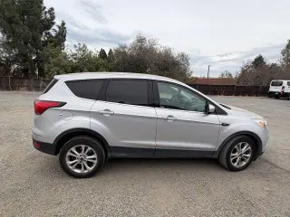 Ford Escape 2019 SE 4dr SUV