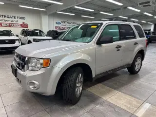 Ford Escape 2012 XLT 4dr SUV
