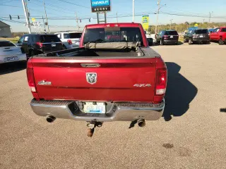 Ram 1500 2012 4x4 Big Horn 4 puertas Quad Cab Pickup 6.3 pies cúbicos