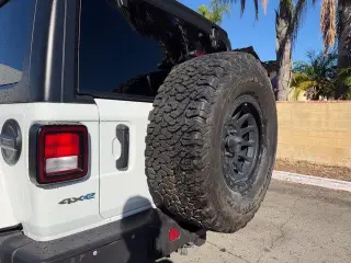 Jeep Wrangler 2024 4x4 Willys 4xe 4 puertas SUV