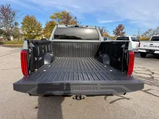 Toyota Tundra 2024 4x4 SR5 4dr CrewMax Cab Pickup SB