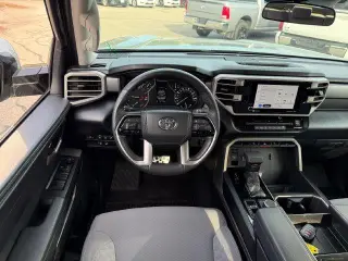 Toyota Tundra 2024 4x4 SR5 4dr CrewMax Cab Pickup SB