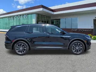 Lincoln Nautilus 2024 AWD Premiere 4dr SUV