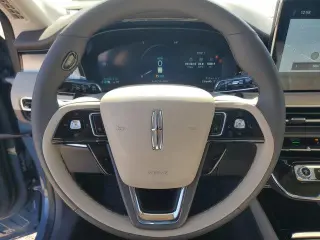 Lincoln Corsair 2023 AWD Estándar 4dr SUV