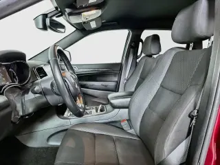 Jeep Grand Cherokee 2019 4x2 Laredo 4dr SUV